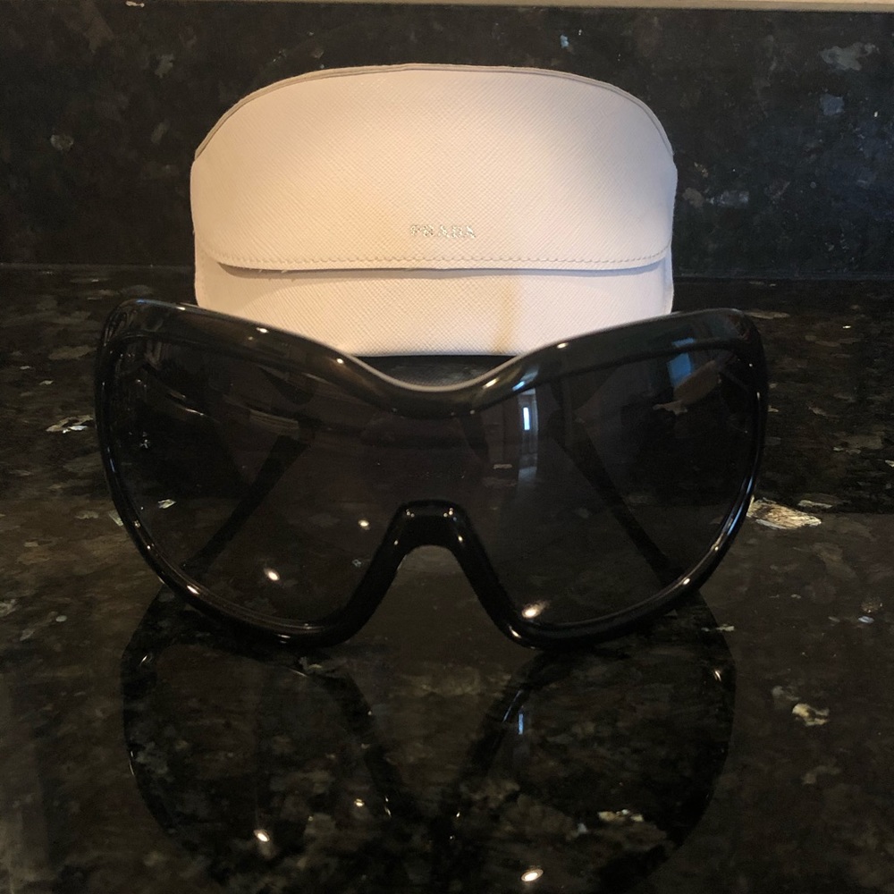 PRADA SPR 05O Sunglasses